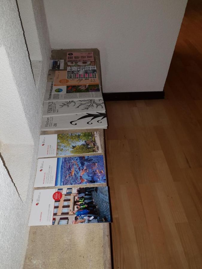 Haus De Philosophe Et Compositeur Rousseau بيل المظهر الخارجي الصورة