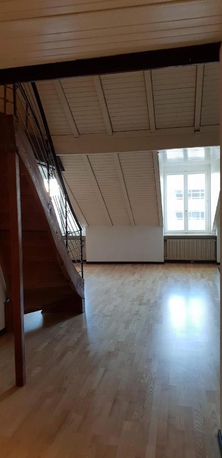 Haus De Philosophe Et Compositeur Rousseau بيل المظهر الخارجي الصورة